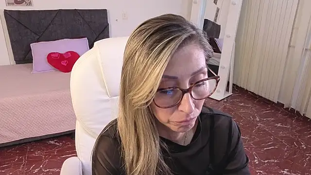 Scarlett_079n Live XXX chat