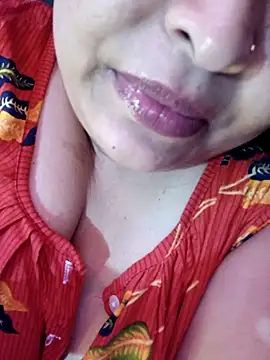 Pertunjukan Kamera Web peu8