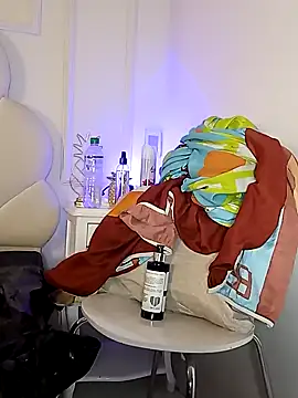 Haileysans Chat XXX in diretta