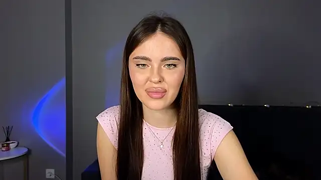 SheilaHigh's Live XXX Chat