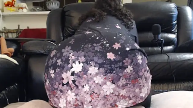 Juicy_Julie469: вебкам-шоу