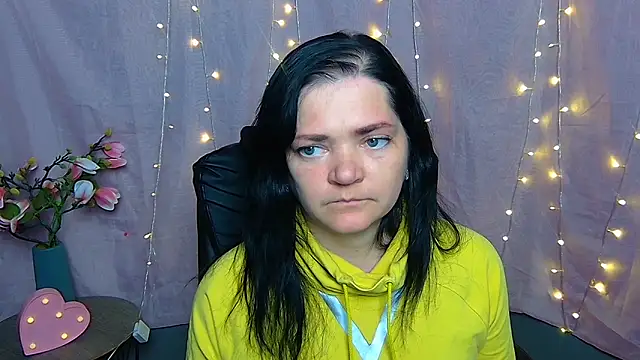 LauraFinn Live XXX Chat