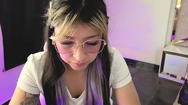 Dahiana_Dmour_ Live XXX-Chat