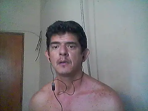 Marobronco 在線直播表演