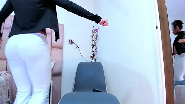 Sembang XXX Secara Langsung kamii_arias