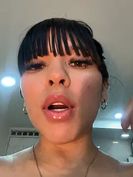 BrendaCrean's Webcam Show