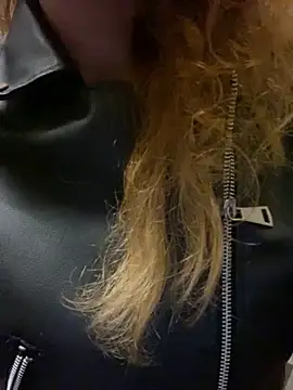 Chatroom XXX en direct de mysterious_girls