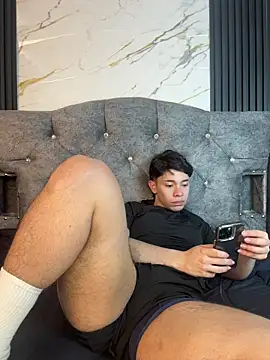 Noah_ledom webcam show