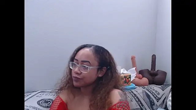 Chatroom XXX en direct de RylReese