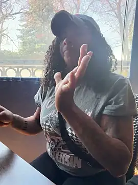 HaloRodeoLover2n Live XXX chat