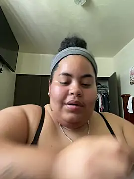 Show de MarieCruz01 na webcam