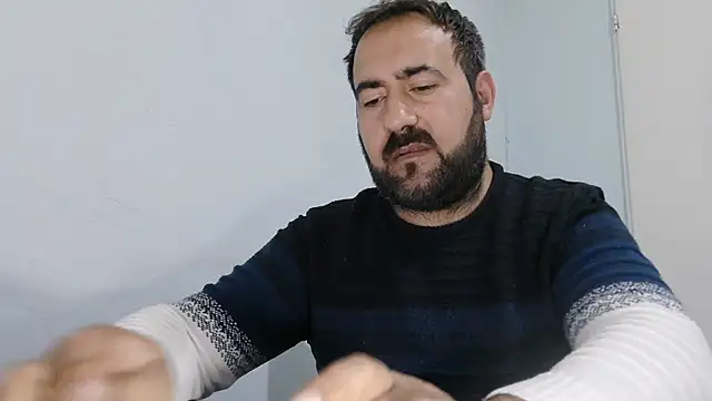 mio_jaks Adlı Modelin Canlı XXX Sohbeti