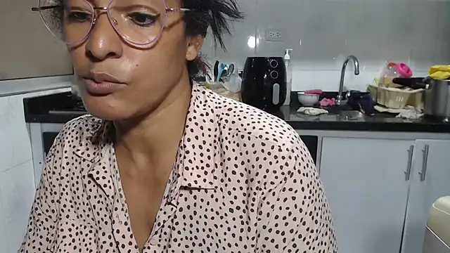 kateleyagrey's Webcam Show