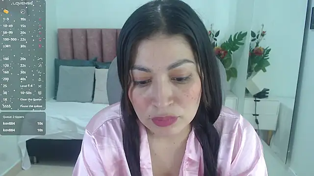 sophia_hadid 即時 XXX 聊天