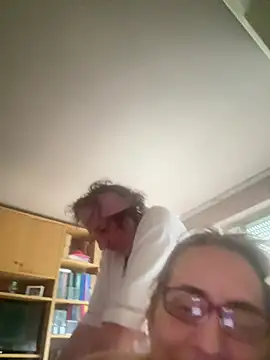 Show de MaitresseLudivine na webcam