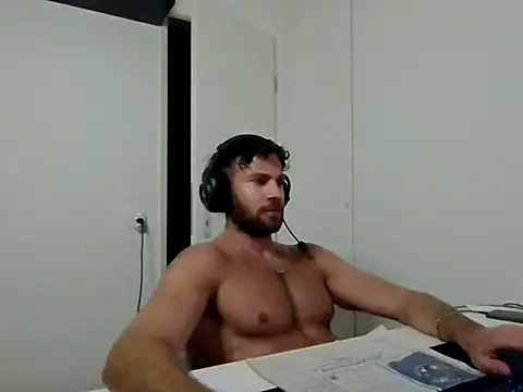 alpha-hunk webkamerás műsora