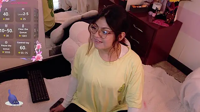 แชท XXX สดของ Catwhite_