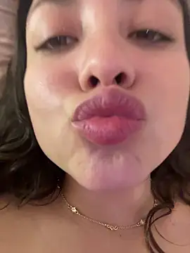 XXX chat uživo modela Megan_Rodrigo