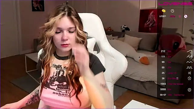 Frau_Lina Chat XXX live