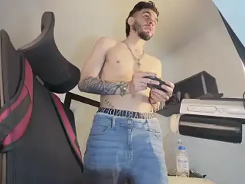 RyanMira Adlı Modelin Canlı XXX Sohbeti