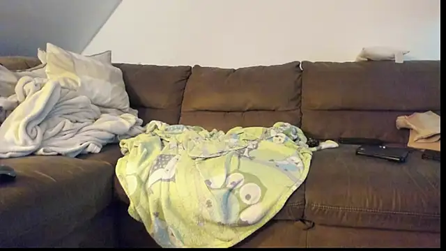 BigUncut_19x6 Adlı Modelin Canlı XXX Sohbeti