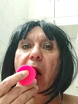 Chat +18 de Emily_de_Carla ao vivo