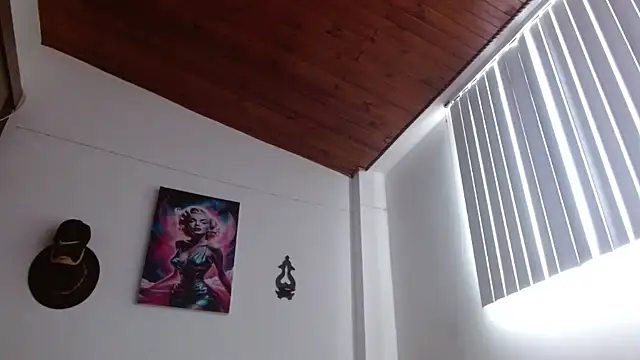 Crystal_Star_ Adlı Modelin Canlı XXX Sohbeti