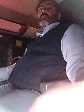 Necroforo Adlı Modelin Canlı XXX Sohbeti