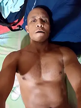 djmorenoo Adlı Modelin Canlı XXX Sohbeti