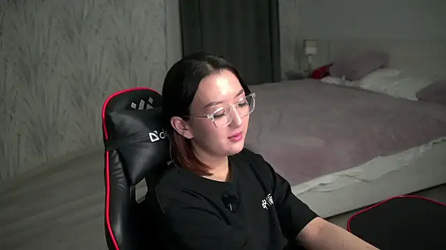 DeeCosca Chat XXX live