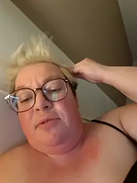 Pokazy przed kamerką – Bella_Blue6