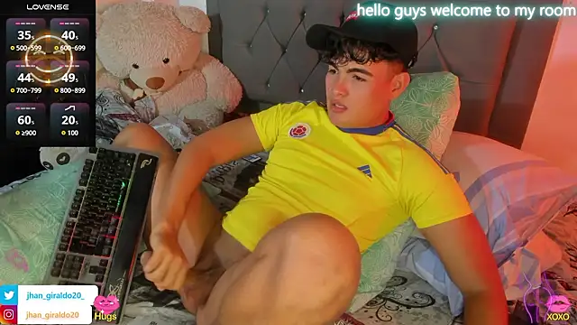 kamii_22 Adlı Modelin Canlı XXX Sohbeti