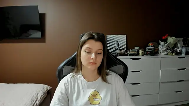 SoniNesti Live XXX Chat