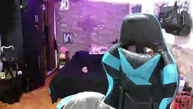 دردشة AngelaQueen_ الجنسية المباشرة