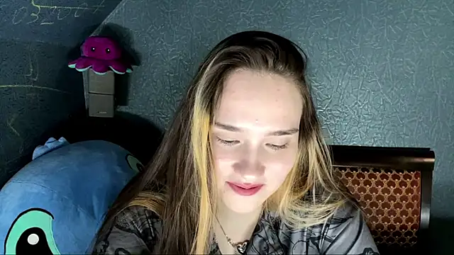 CarmelaLiebherr's Live XXX Chat