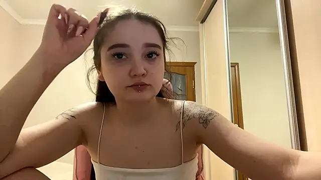 TrulaPhay Chat XXX live