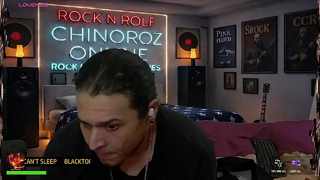 Czat XXX na żywo – chino_roz