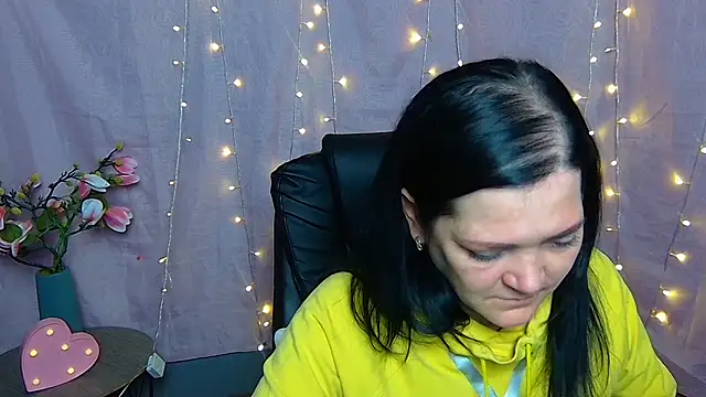 Chat +18 de LauraFinn ao vivo