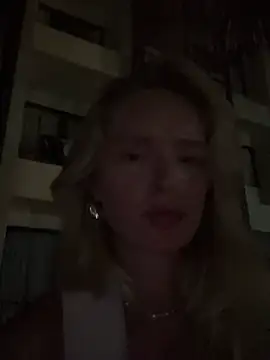 SunnyShiney Obrolan Langsung XXX