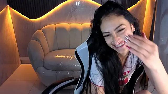 Tifany_Tx élő XXX-chatje