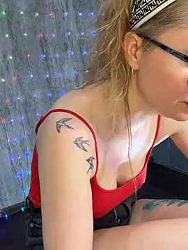 coy_girl_ élő XXX-chatje