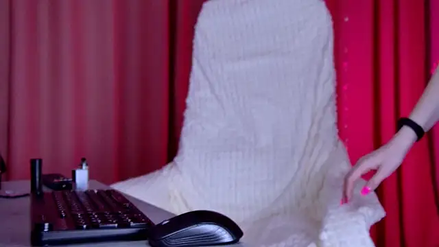 TinaDavil's Live XXX Chat