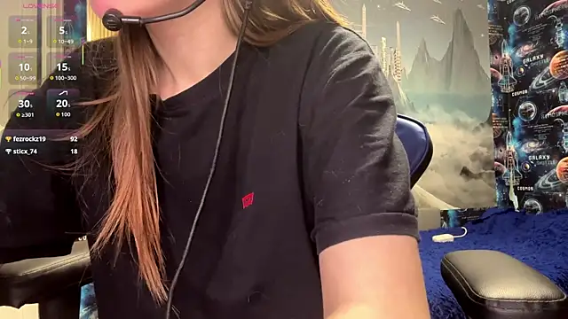 Elira_BreezeのライブXXXチャット