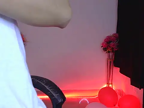 Pokazy przed kamerką – miss_ragni