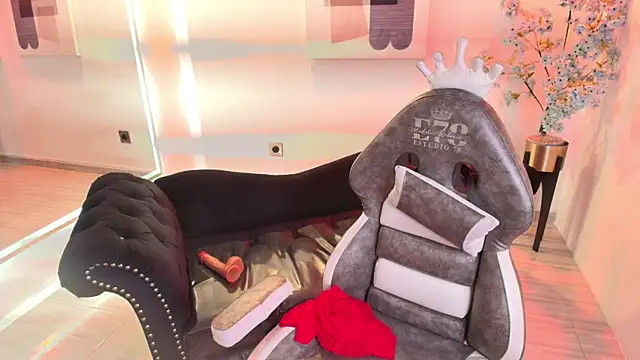 Lilith_tayylorのライブXXXチャット