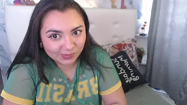 Chat XXX ao vivo de Nicolelewllss