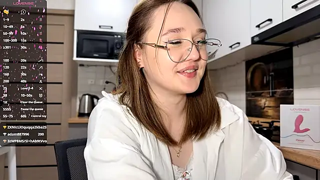 Chat XXX ao vivo de AinaSmith