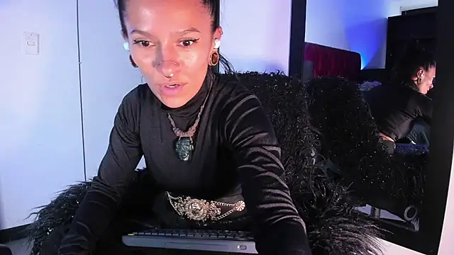 Amelie_BlakeのライブXXXチャット