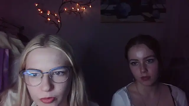 Kiss_To_Remember's Live XXX Chat