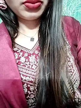 Živý XXX chat Noor_Darliing